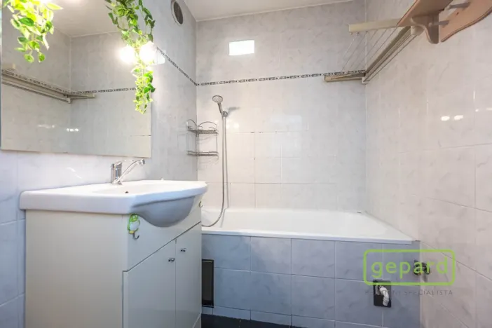 Prodej bytu 3+kk, Praha - Kobylisy, Košťálkova, 66 m2