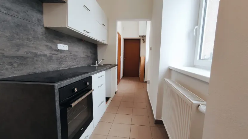 Pronájem bytu 1+1, Šumperk, Žerotínova, 40 m2