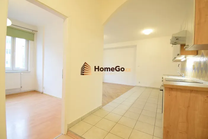 Pronájem bytu 2+kk, Praha - Nusle, Lounských, 55 m2