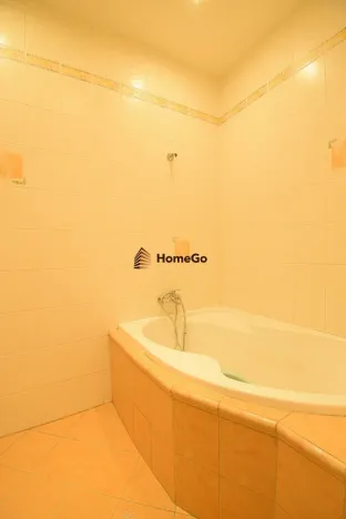 Pronájem bytu 2+kk, Praha - Nusle, Lounských, 55 m2