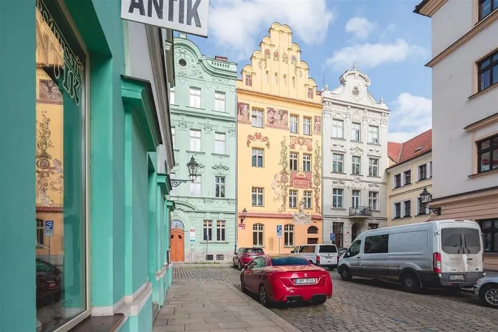 Pronájem bytu 1+1, Plzeň - Vnitřní Město, Veleslavínova, 38 m2