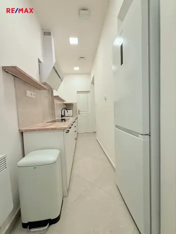 Pronájem bytu 2+1, Praha - Smíchov, Na Plzeňce, 58 m2