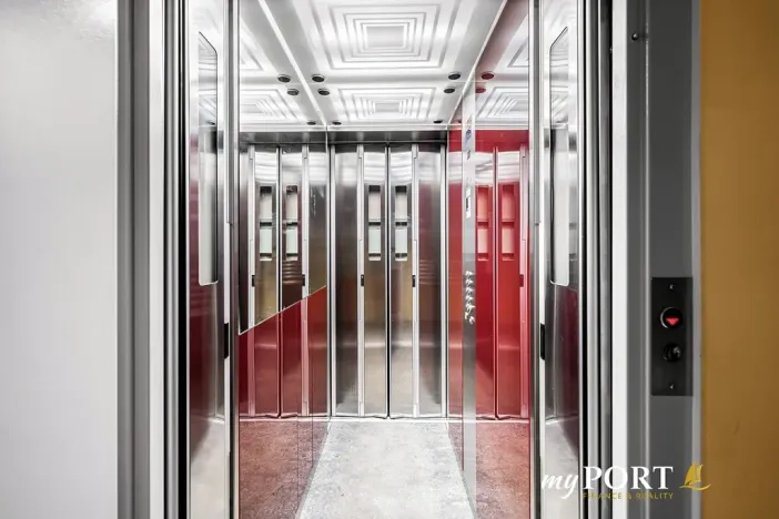 Pronájem bytu 2+kk, Plzeň, Žlutická, 39 m2