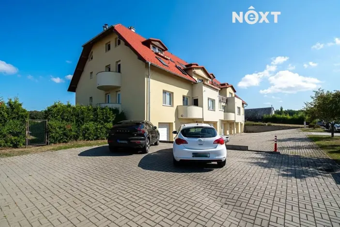 Prodej bytu 2+1, Velká Bystřice, Na Vyhlídce, 59 m2