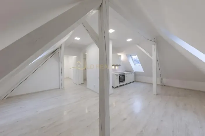 Prodej bytu 2+kk, Olomouc, Husitská, 60 m2