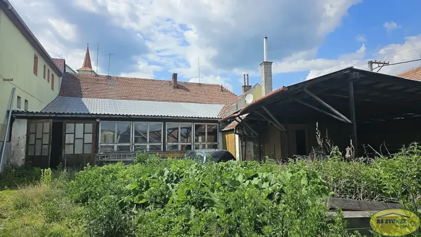 Prodej výrobních prostor, Kroměříž, 398 m2