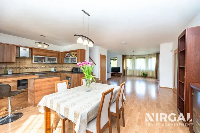 Prodej rodinného domu, Zdiby, U Louže, 224 m2