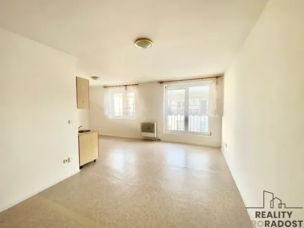 Pronájem bytu 1+kk, Olomouc, Dolní hejčínská, 39 m2
