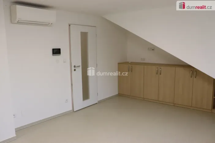 Pronájem bytu 3+kk, Hustopeče, Vinařská, 70 m2