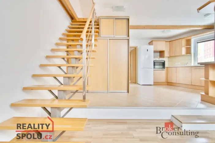 Pronájem rodinného domu, České Budějovice - České Budějovice 2, Na Jízdárně, 100 m2