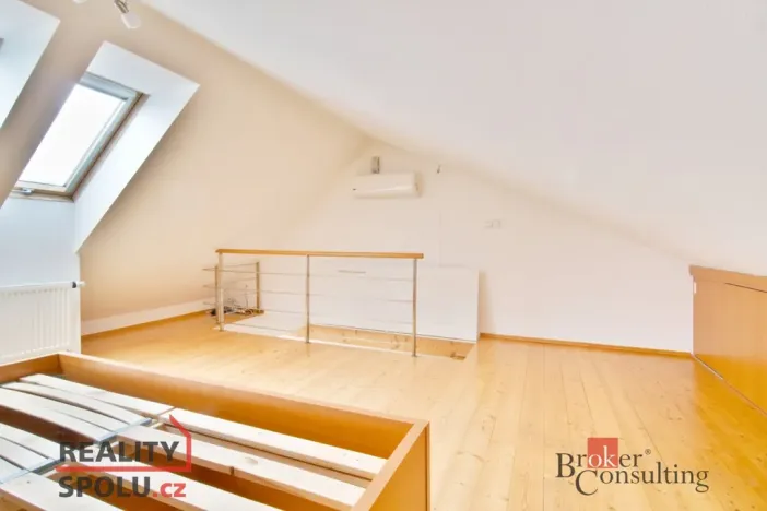 Pronájem rodinného domu, České Budějovice - České Budějovice 2, Na Jízdárně, 100 m2