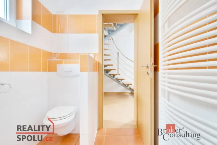 Pronájem rodinného domu, České Budějovice - České Budějovice 2, Na Jízdárně, 100 m2