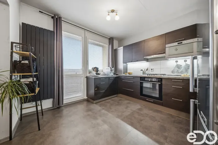 Prodej bytu 3+1, Hradec Králové, třída Edvarda Beneše, 98 m2