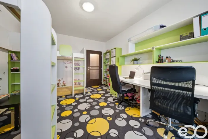 Prodej bytu 3+1, Hradec Králové, třída Edvarda Beneše, 98 m2