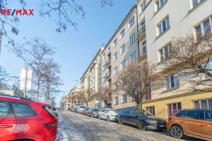 Pronájem bytu 2+1, Praha - Vinohrady, náměstí Jiřího z Lobkovic, 62 m2