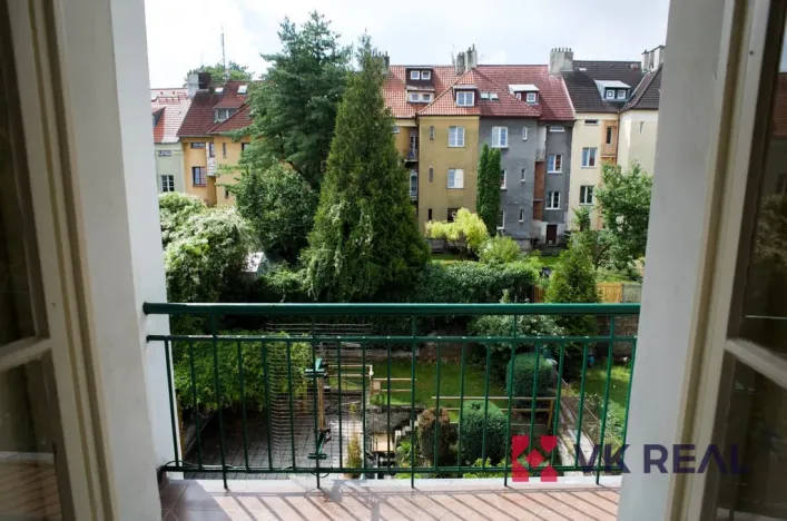 Pronájem bytu 2+kk, Praha - Břevnov, Bělohorská, 44 m2