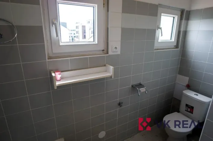 Pronájem bytu 2+kk, Praha - Břevnov, Bělohorská, 44 m2