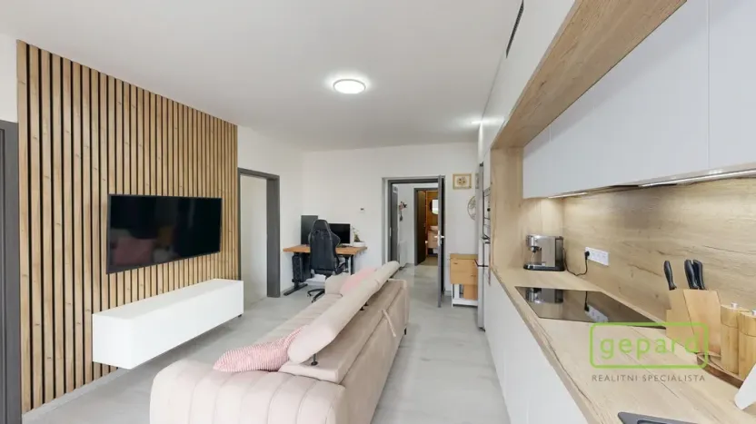 Prodej bytu 3+kk, Stochov, Zahradní, 52 m2