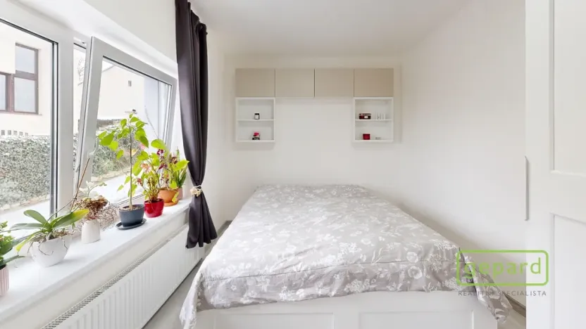 Prodej bytu 3+kk, Stochov, Zahradní, 52 m2