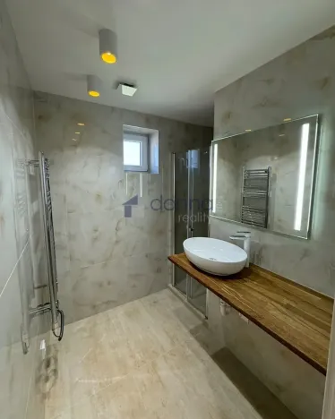 Pronájem bytu 2+1, Praha, U hájovny, 55 m2