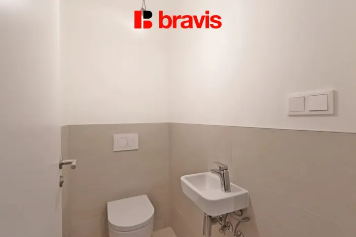 Pronájem bytu 2+kk, Brno - Komín, Bystrcká, 55 m2