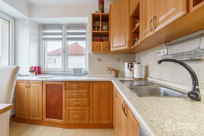 Prodej bytu 2+1, Ostrov, Jáchymovská, 56 m2