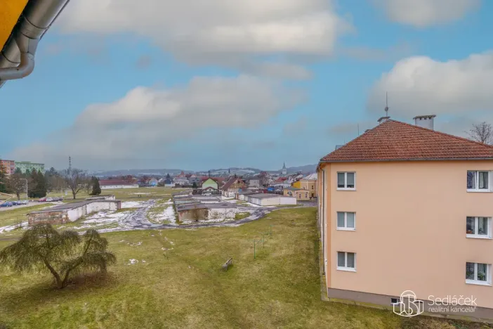 Prodej bytu 2+1, Ostrov, Jáchymovská, 56 m2