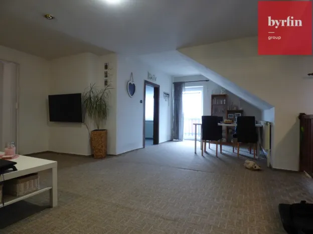 Prodej rodinného domu, Kravaře, Čeňka Trunčíka, 170 m2