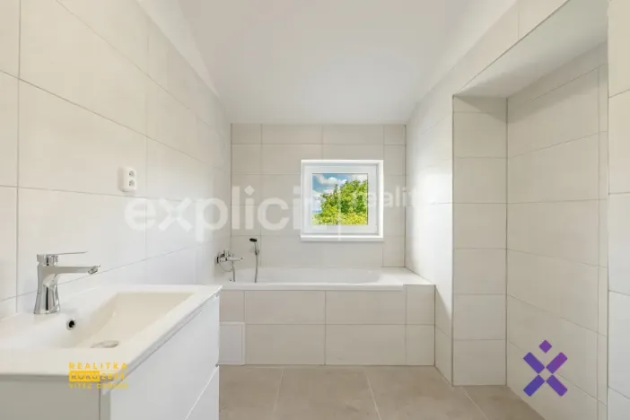 Pronájem bytu 2+kk, Hostovlice, 59 m2