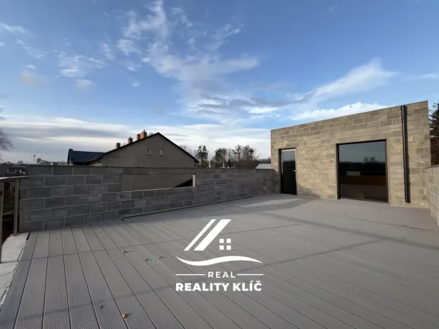 Pronájem kanceláře, Ostrava, Československé armády, 151 m2