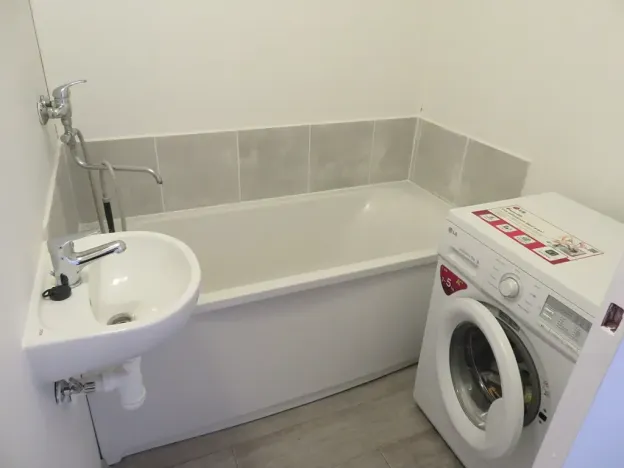 Pronájem bytu 2+1, Kolín, Roháčova, 58 m2