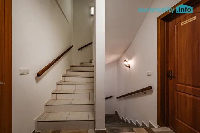 Prodej ubytování, Mariánské Lázně - Úšovice, Palackého, 200 m2