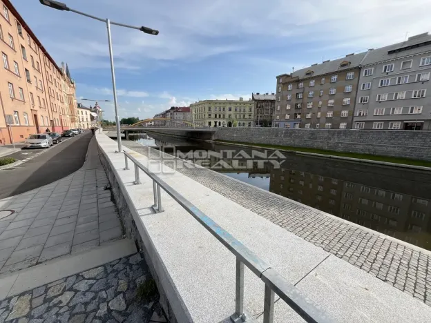 Pronájem bytu 1+1, Olomouc, Šmeralova, 45 m2