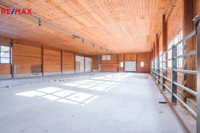 Prodej komerčního pozemku, Studenec, 36400 m2