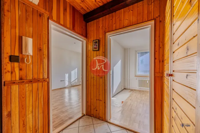 Prodej bytu 2+1, Vsetín, Okružní, 51 m2