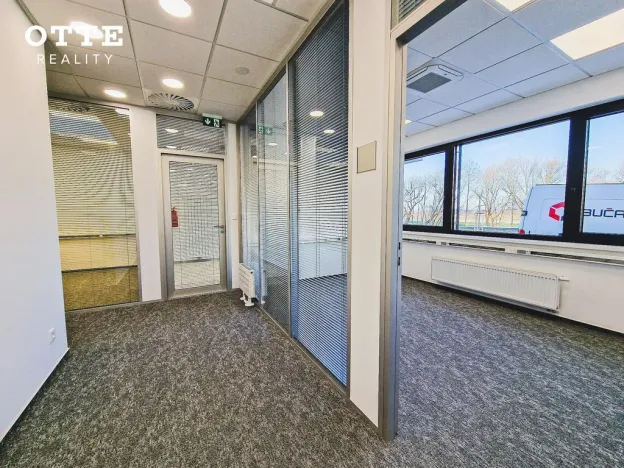Pronájem kanceláře, Plzeň, Rybářská, 152 m2