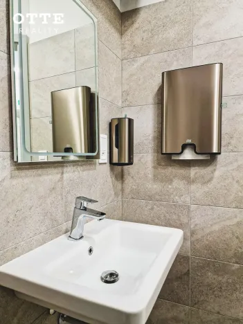 Pronájem kanceláře, Plzeň, Rybářská, 152 m2