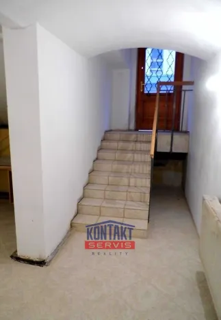 Pronájem obchodního prostoru, České Budějovice, Fráni Šrámka, 81 m2