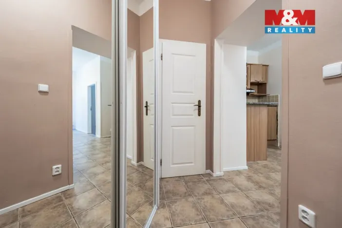 Pronájem bytu 2+kk, Praha - Vinohrady, Slezská, 42 m2