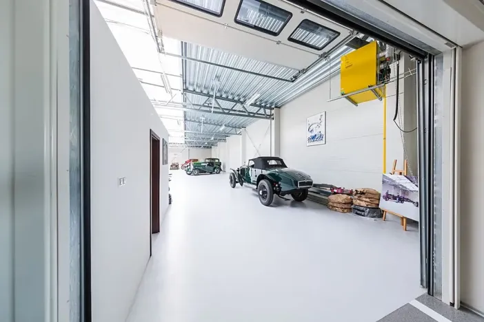 Prodej obchodního prostoru, Jinočany, Severní, 1000 m2