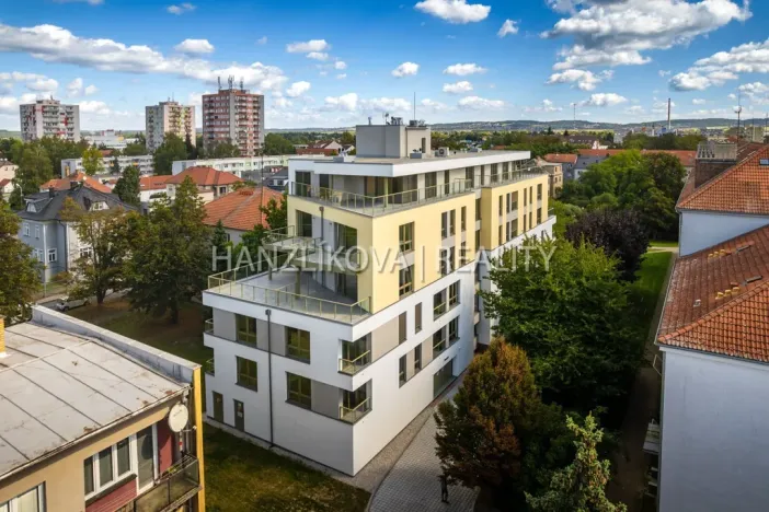 Pronájem bytu 3+kk, České Budějovice, Hálkova, 85 m2