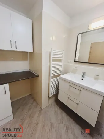 Pronájem bytu 2+kk, Praha - Modřany, Pískařská, 55 m2