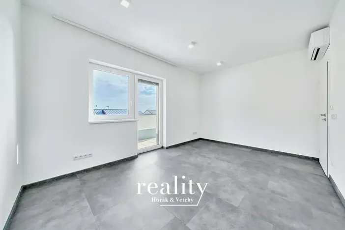 Pronájem bytu 4+kk, Znojmo, Hrušňová, 103 m2