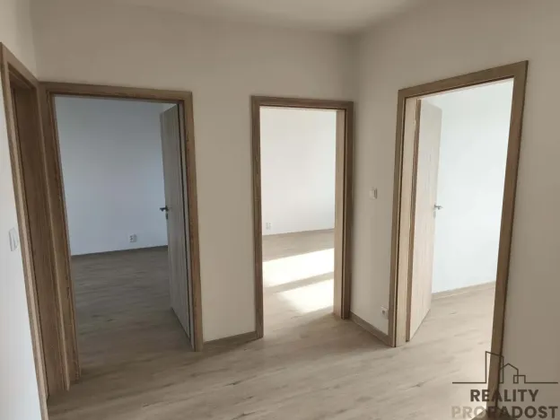 Pronájem bytu 3+1, Holešov, Novosady, 78 m2
