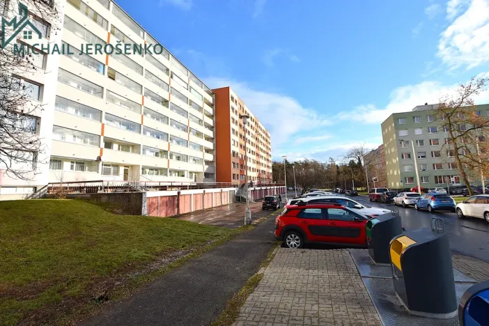 Pronájem bytu 2+kk, Kladno - Kročehlavy, Na růžovém poli, 40 m2