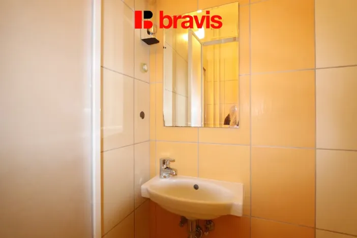 Pronájem bytu 1+1, Brno - Lesná, Halasovo náměstí, 29 m2