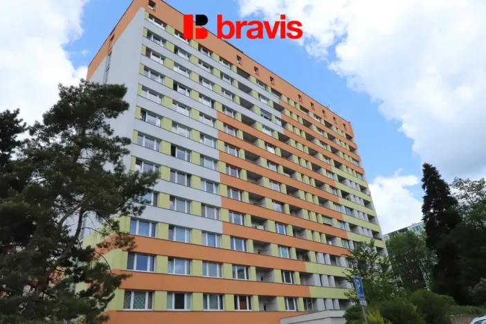 Pronájem bytu 1+1, Brno - Lesná, Halasovo náměstí, 29 m2
