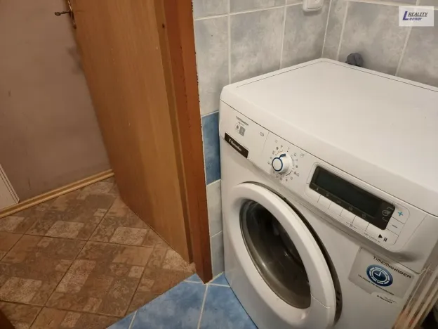 Pronájem bytu 3+kk, Praha - Karlín, Nekvasilova, 56 m2