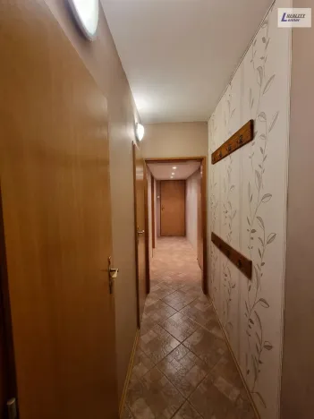 Pronájem bytu 3+kk, Praha - Karlín, Nekvasilova, 56 m2