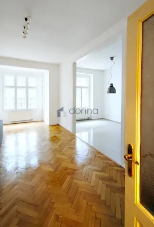 Pronájem bytu 2+kk, Praha, Pod Kotlaskou, 76 m2